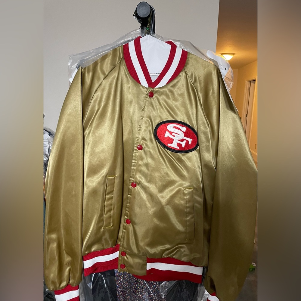 XL Vintage Gold San Francisco 49ers Chalk
Line Starter Style Satin Jacket - Picture 11 of 14